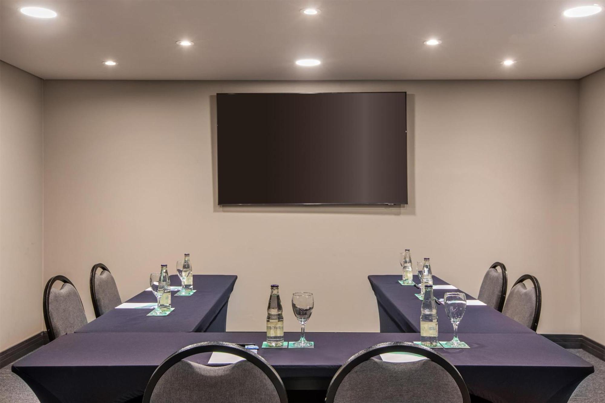 Melia Ibirapuera Hotel 4*